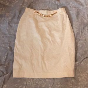 White above knee skirt